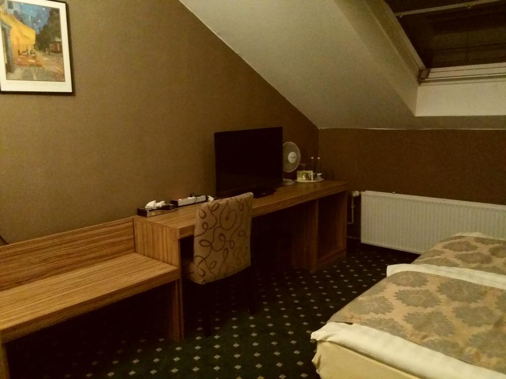 Abant Hotel Frankfurt Обертсхаузен Экстерьер фото
