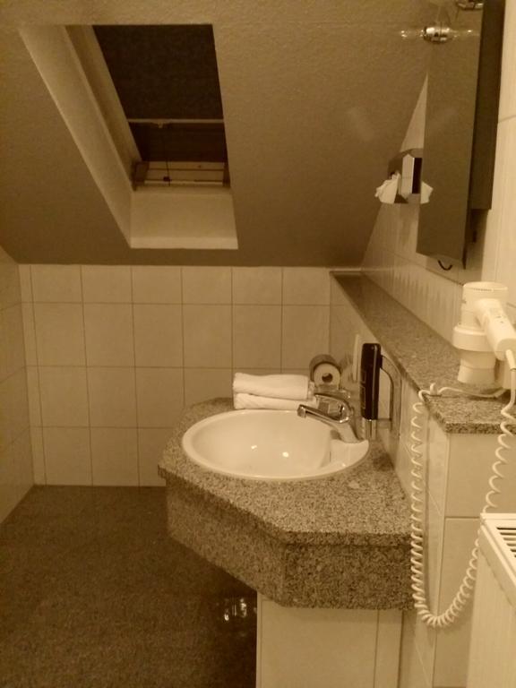 Abant Hotel Frankfurt Обертсхаузен Экстерьер фото